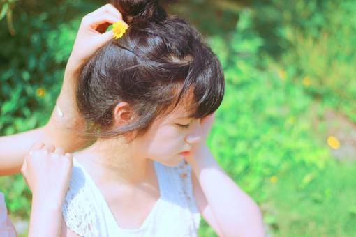 眼里充满故事的唯美孤独伤感小清新女生图片