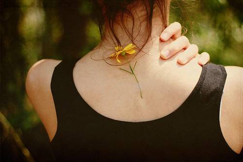 女生背影小清新图片