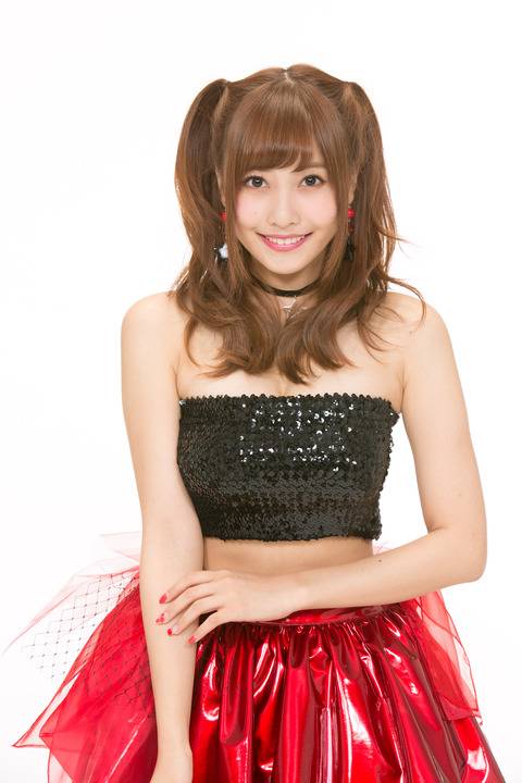 佐野雏子出演日剧版《死亡笔记》角色“弥海砂”：扮相俏皮颜值高[6P]