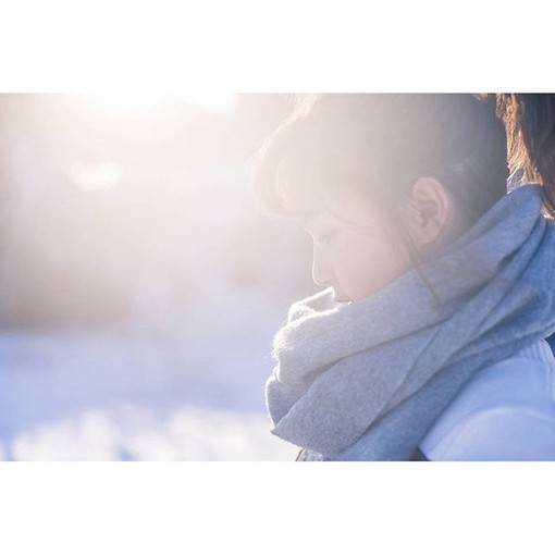 眼里充满故事的唯美孤独伤感小清新女生图片