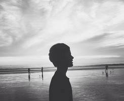 适合男生们使用的奇怪画风的二次元插画头像