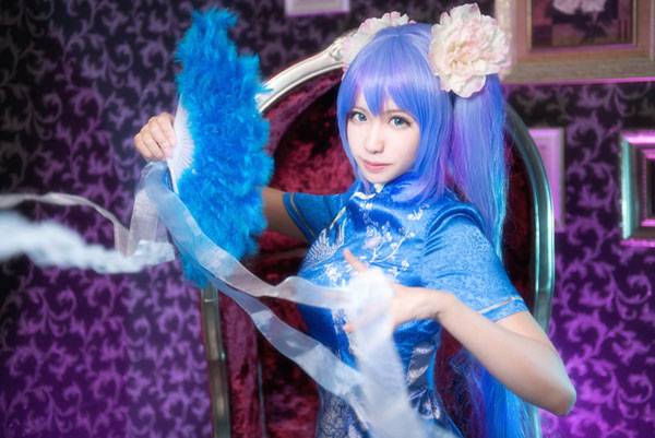 《VOCALOID》MIKU白丝旗袍COS（5）