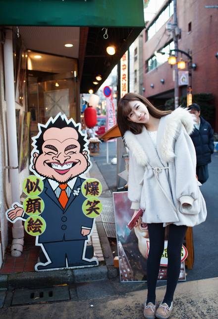 人气showgirl陈潇日本精美图片写真集（9）