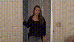 Amateur_Gretchen_Spanked_On_The_Bed-小圈子