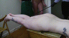 Miss_Sultrybelle_Amy_and_Gemma_Caned_on_the_A_Frame-小圈子