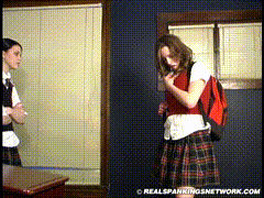 OTK_6395_1_700_Jackie_Is_Given_A_Punishment_Hand_Spanking-小圈子