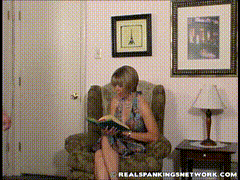 OTK_8504_1_700_Claire_s_Spanked_OTK_For_Her_Attitude-小圈子