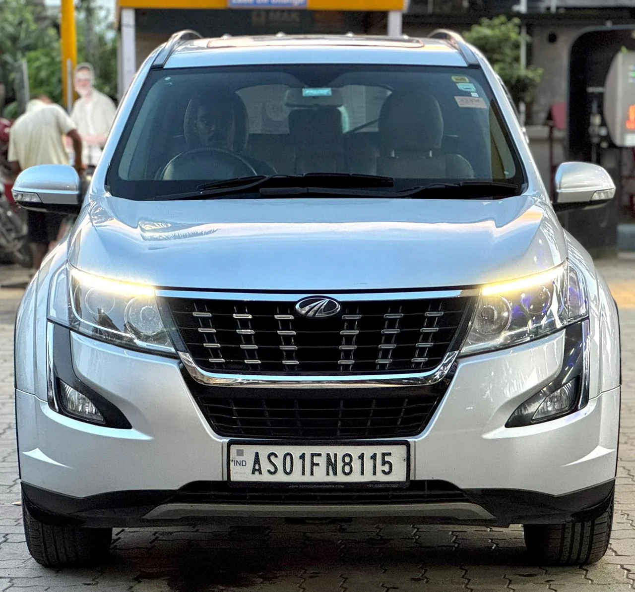 Mahindra XUV500