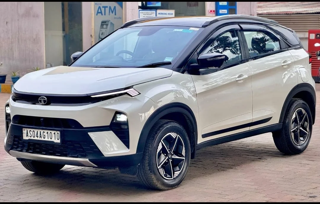 Tata Nexon - Thumbnail 2