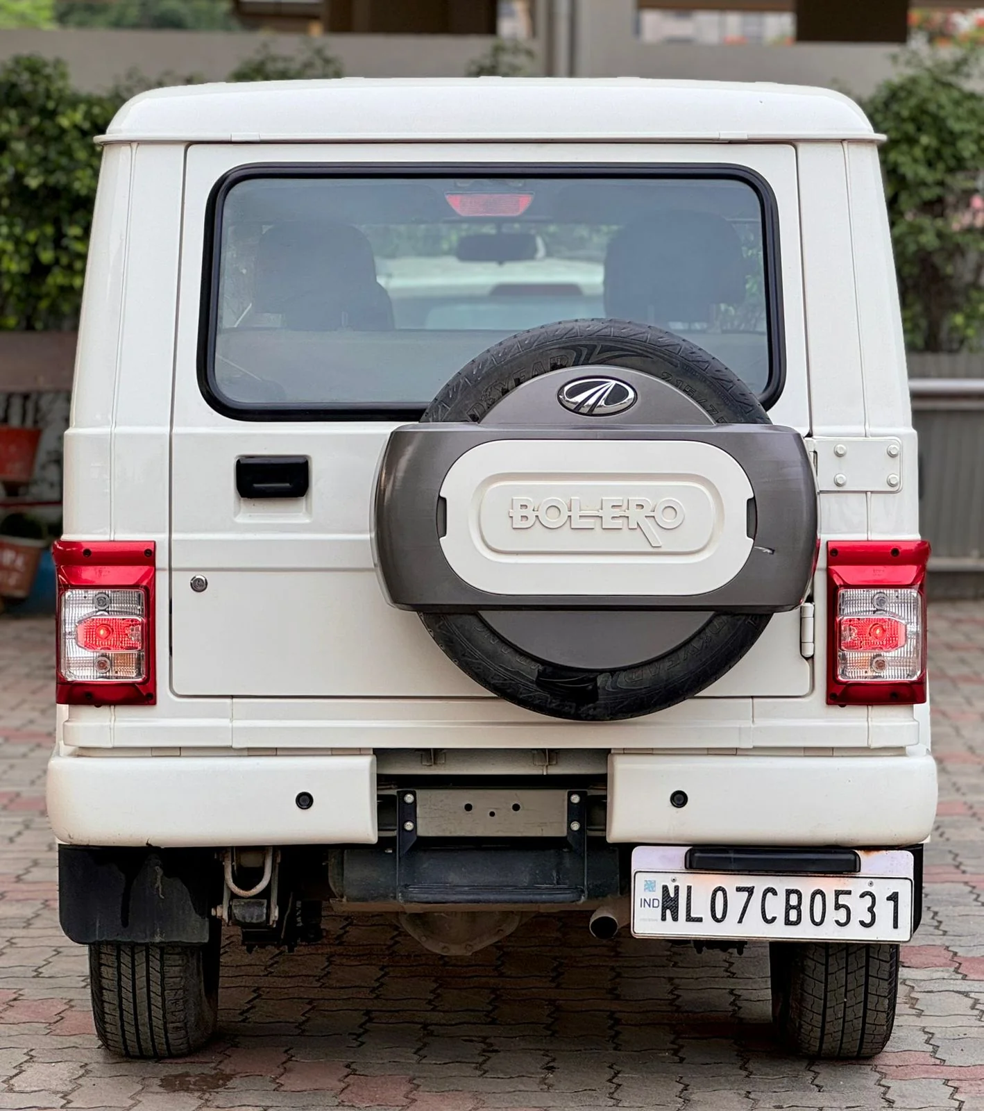 Mahindra Bolero - Thumbnail 11