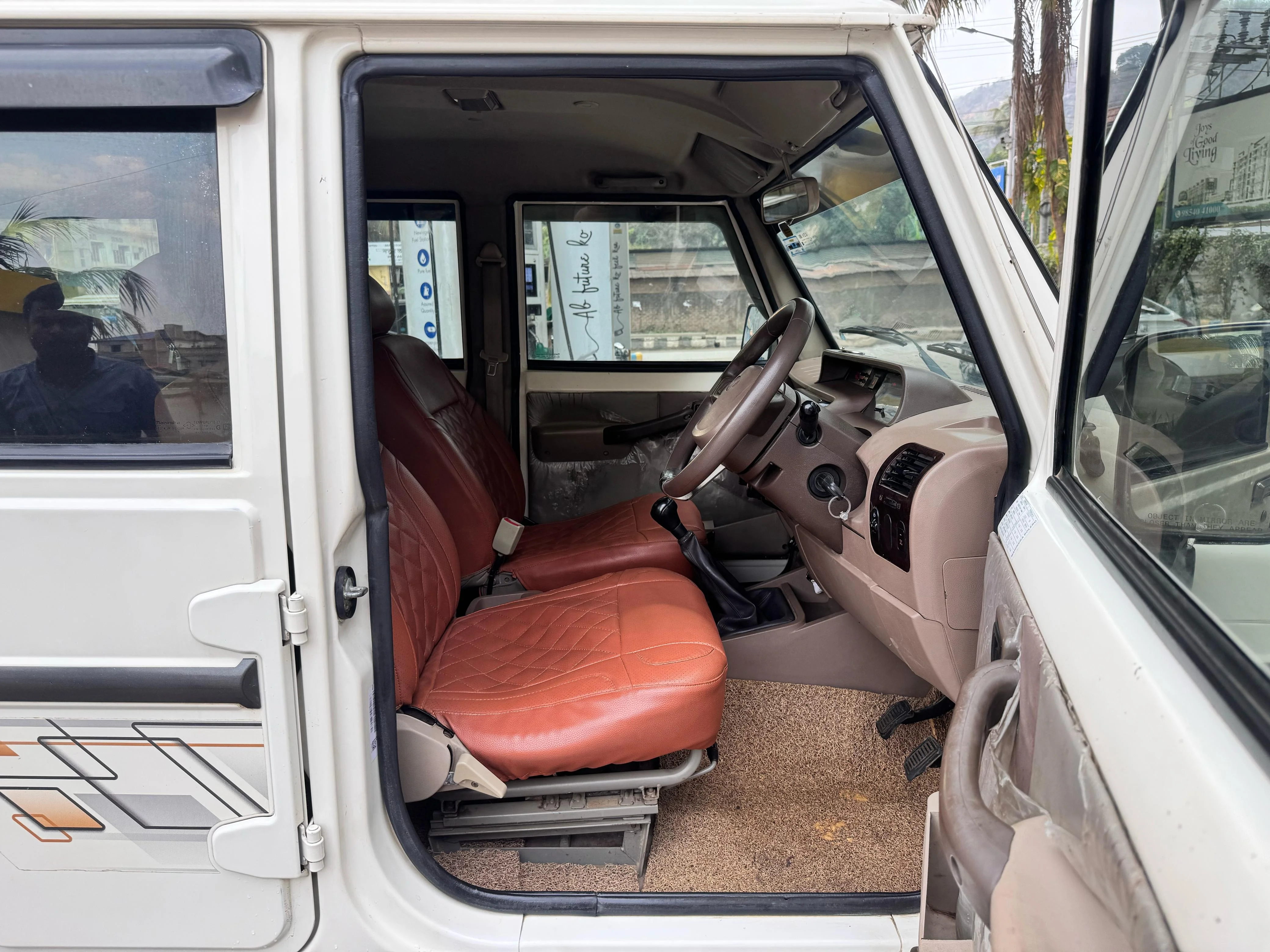 Mahindra Bolero - Thumbnail 5