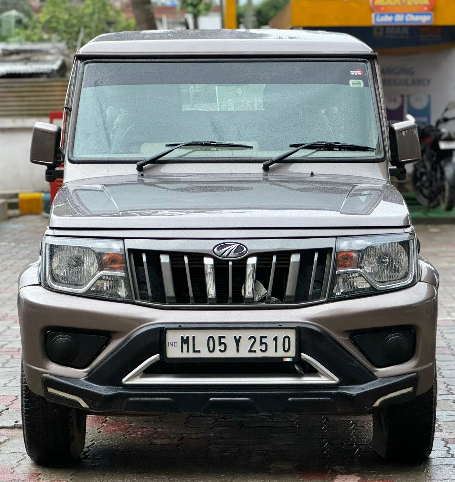 Mahindra Bolero