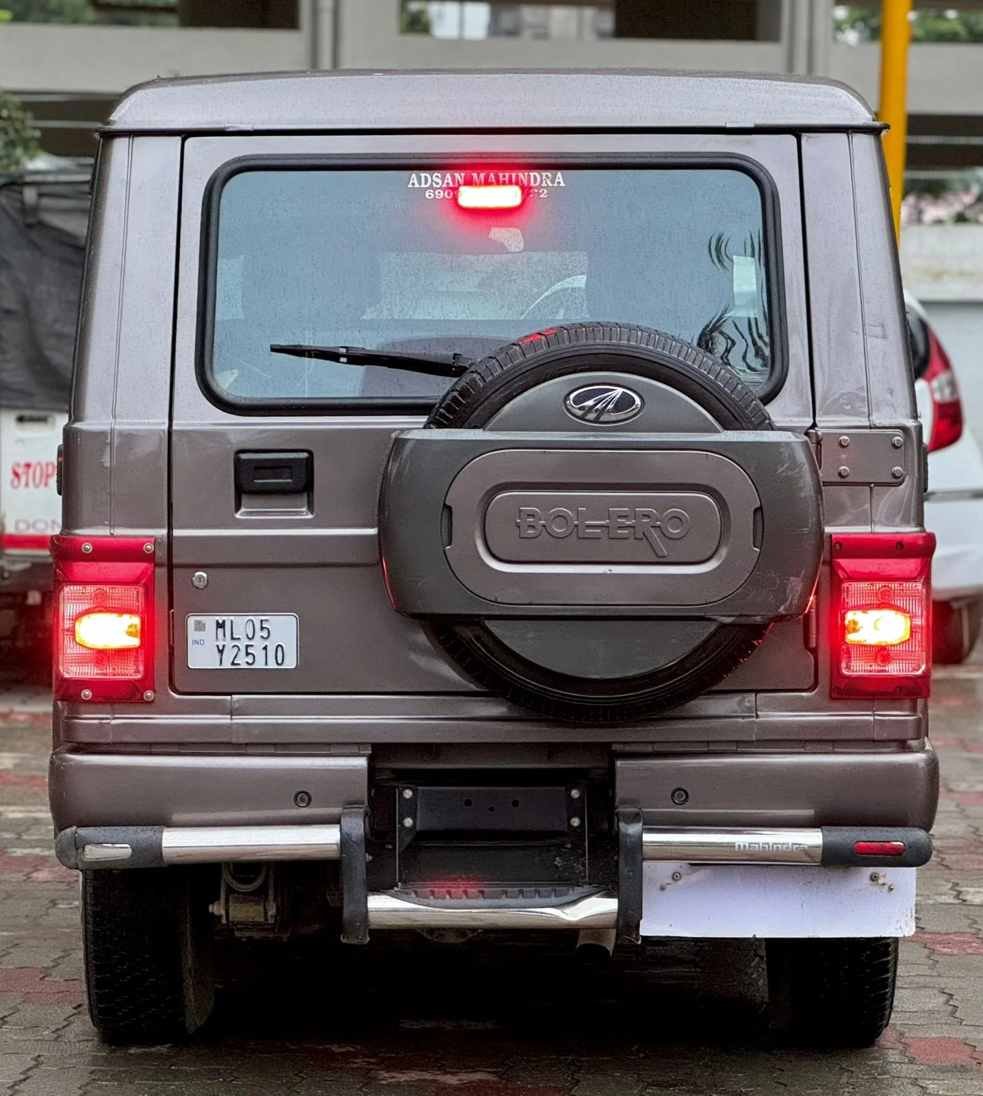 Mahindra Bolero - Thumbnail 13