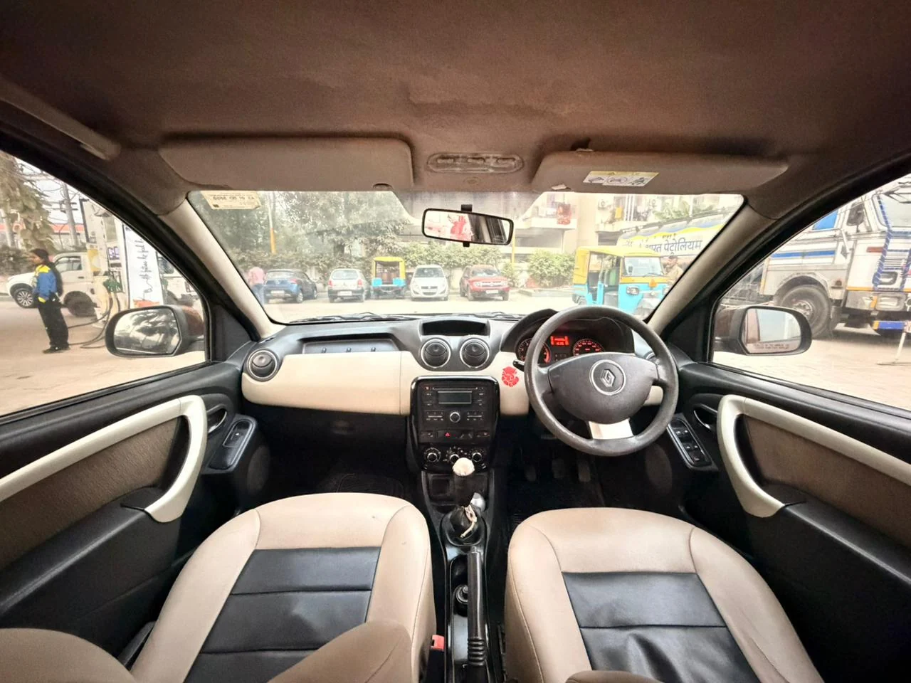 Renault Duster - Thumbnail 2