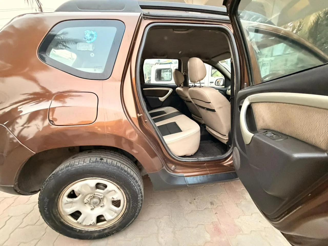 Renault Duster - Thumbnail 10