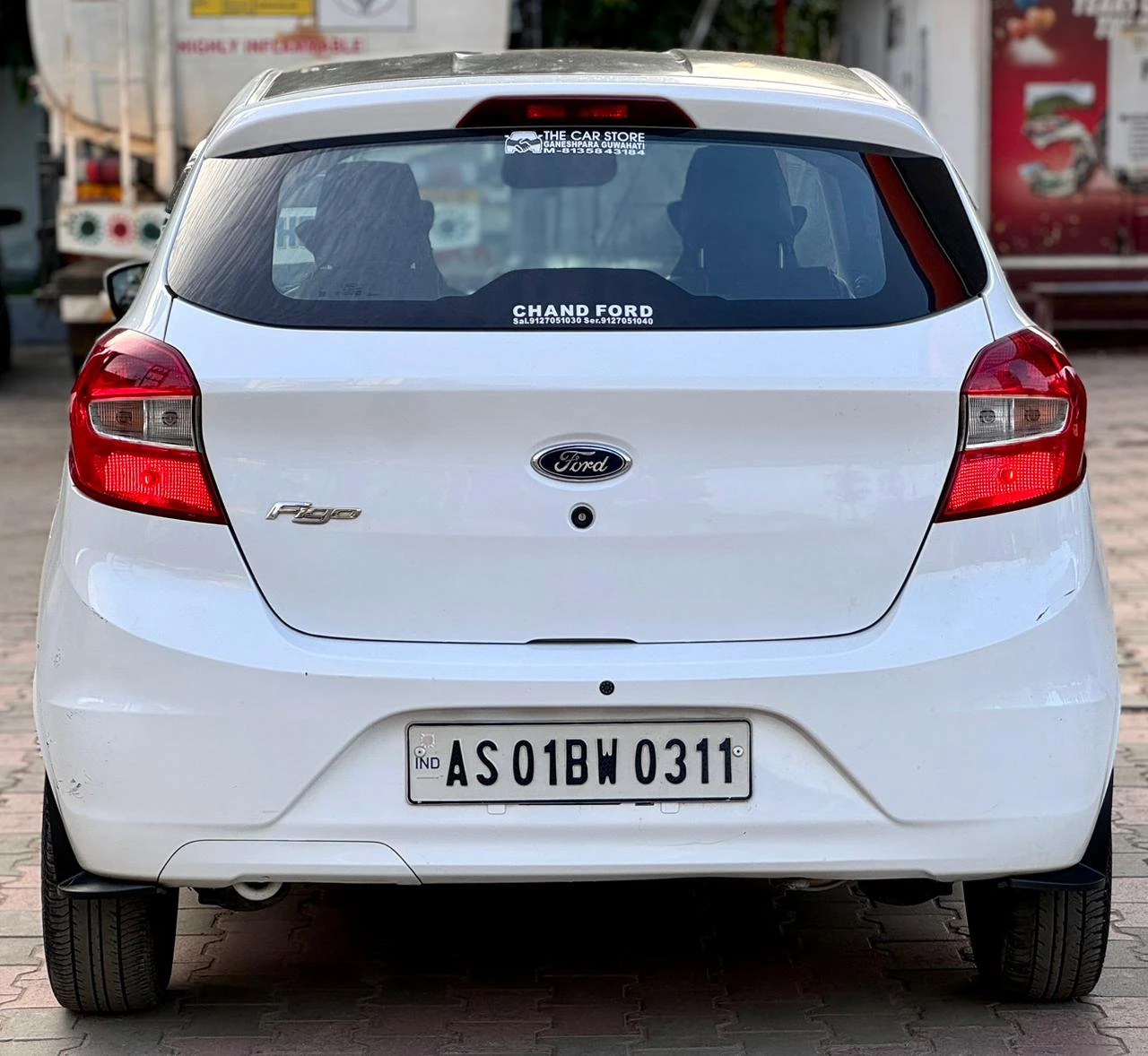 Ford Figo - Thumbnail 6