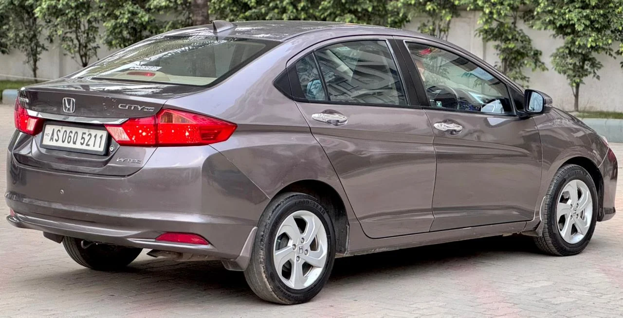 Honda City - Thumbnail 4