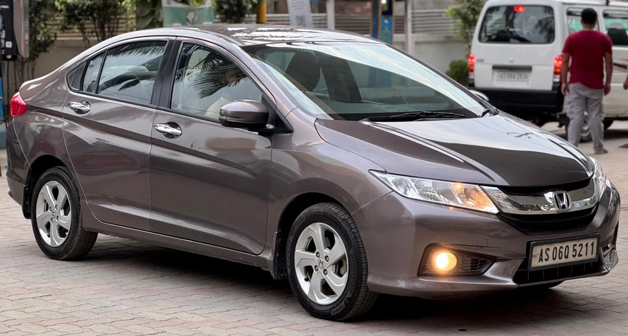 Honda City - Thumbnail 2
