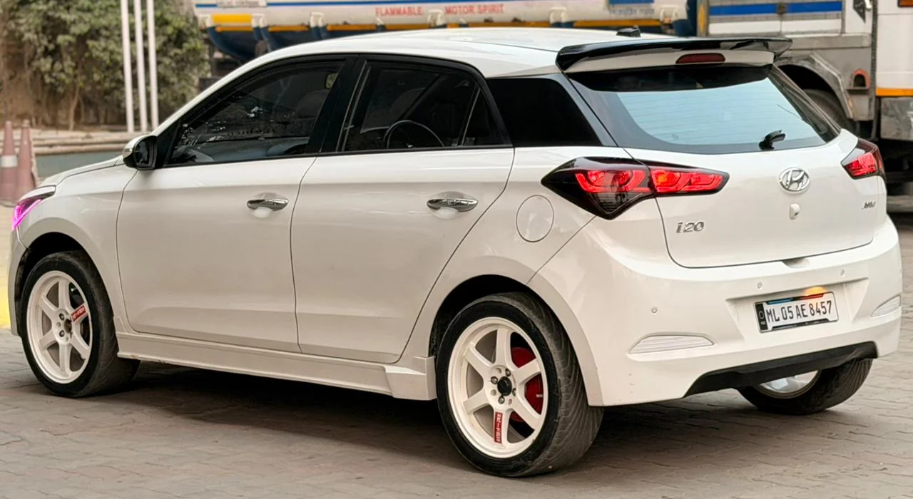 Hyundai i20 - Thumbnail 2