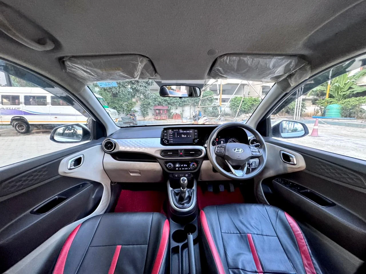 Hyundai Grand i10 Nios - Thumbnail 13