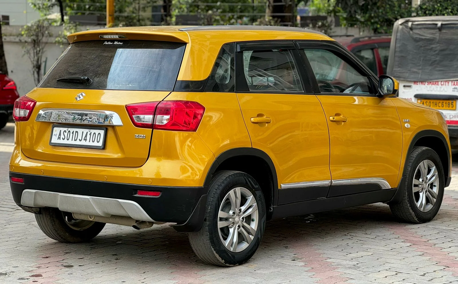 Maruti Suzuki Vitara Brezza - Thumbnail 3