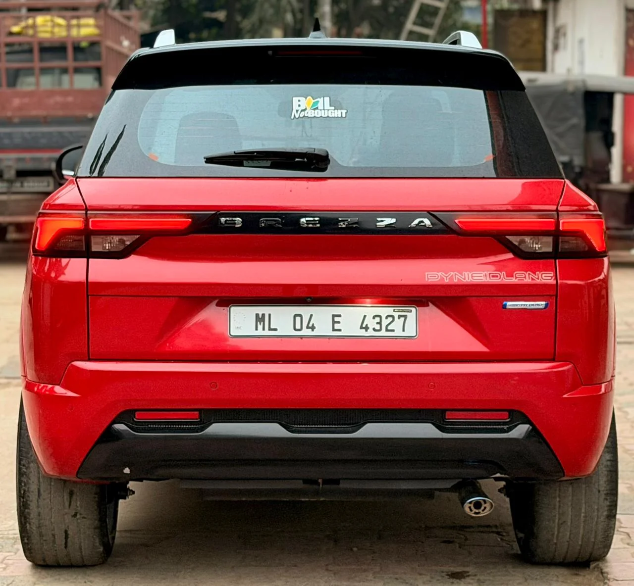 Maruti Brezza - Thumbnail 2