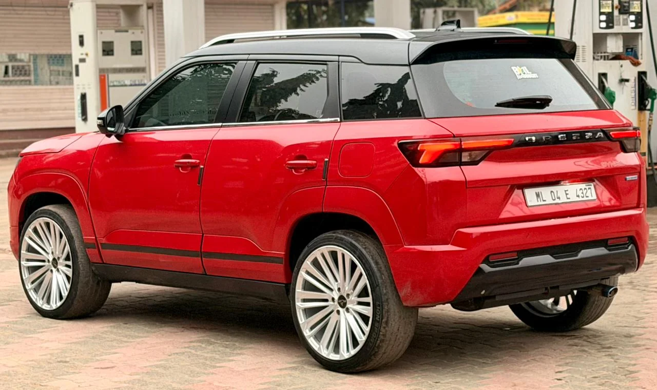 Maruti Brezza - Thumbnail 5