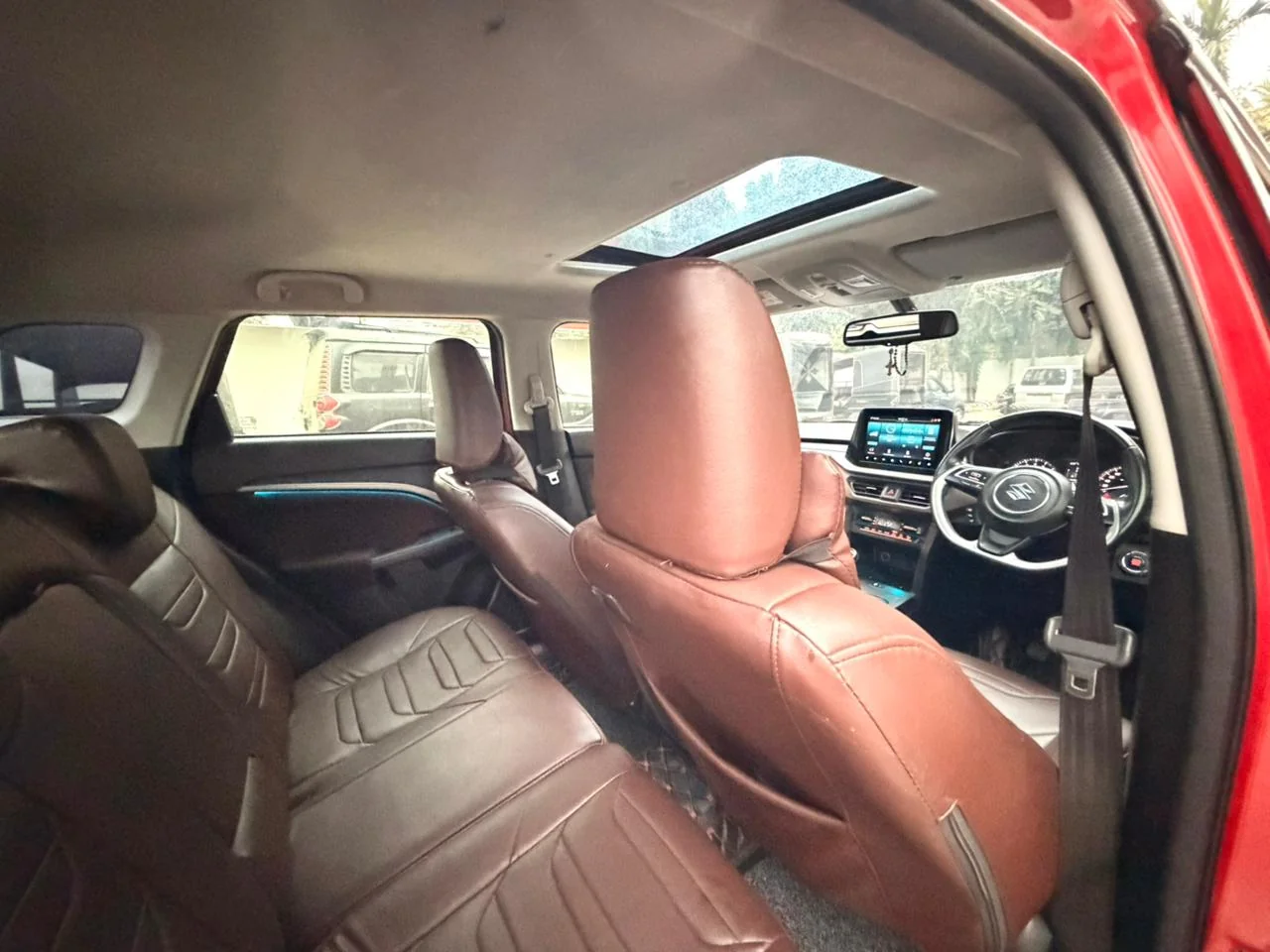 Maruti Brezza - Thumbnail 10