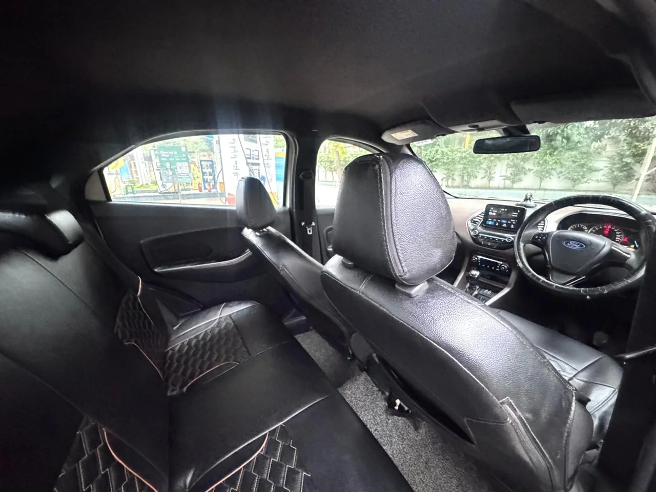 Ford Freestyle - Thumbnail 3