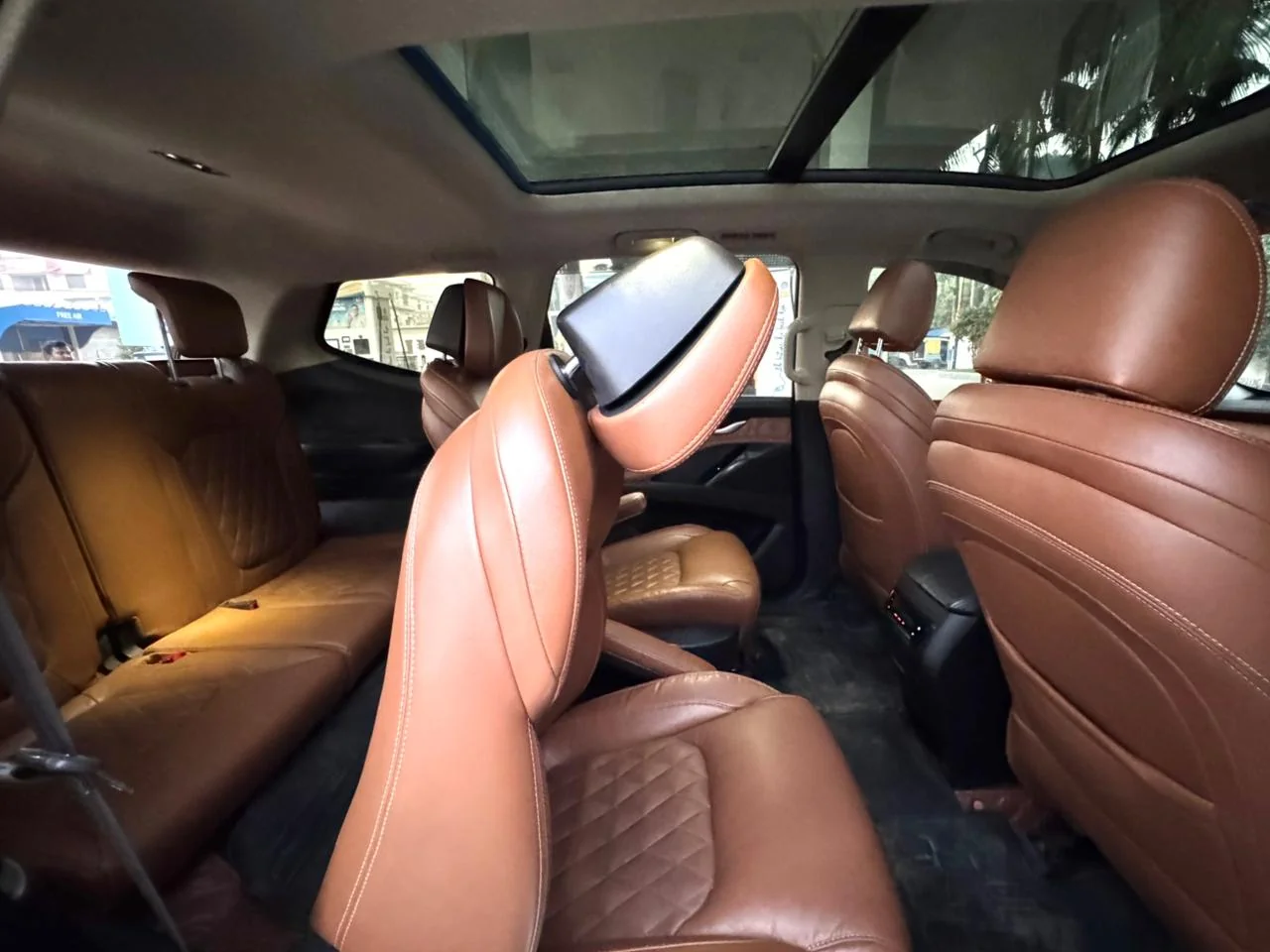 MG Gloster - Thumbnail 15