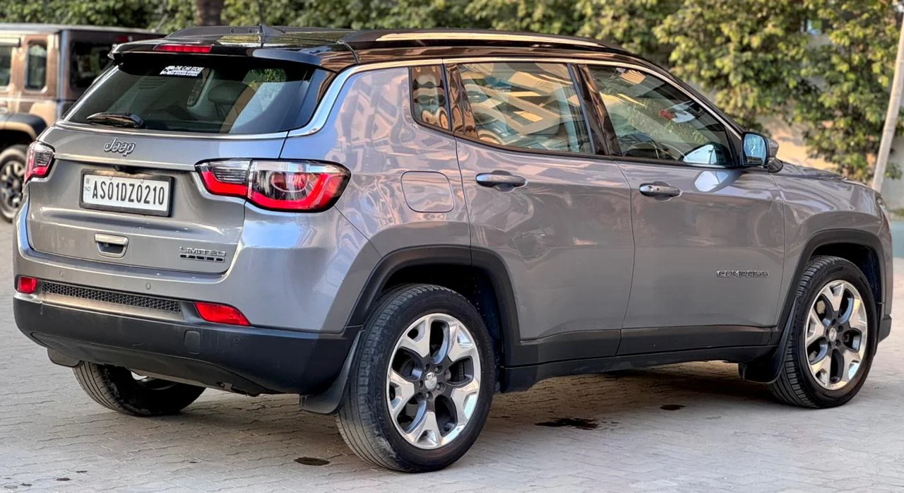 Jeep Compass - Thumbnail 4