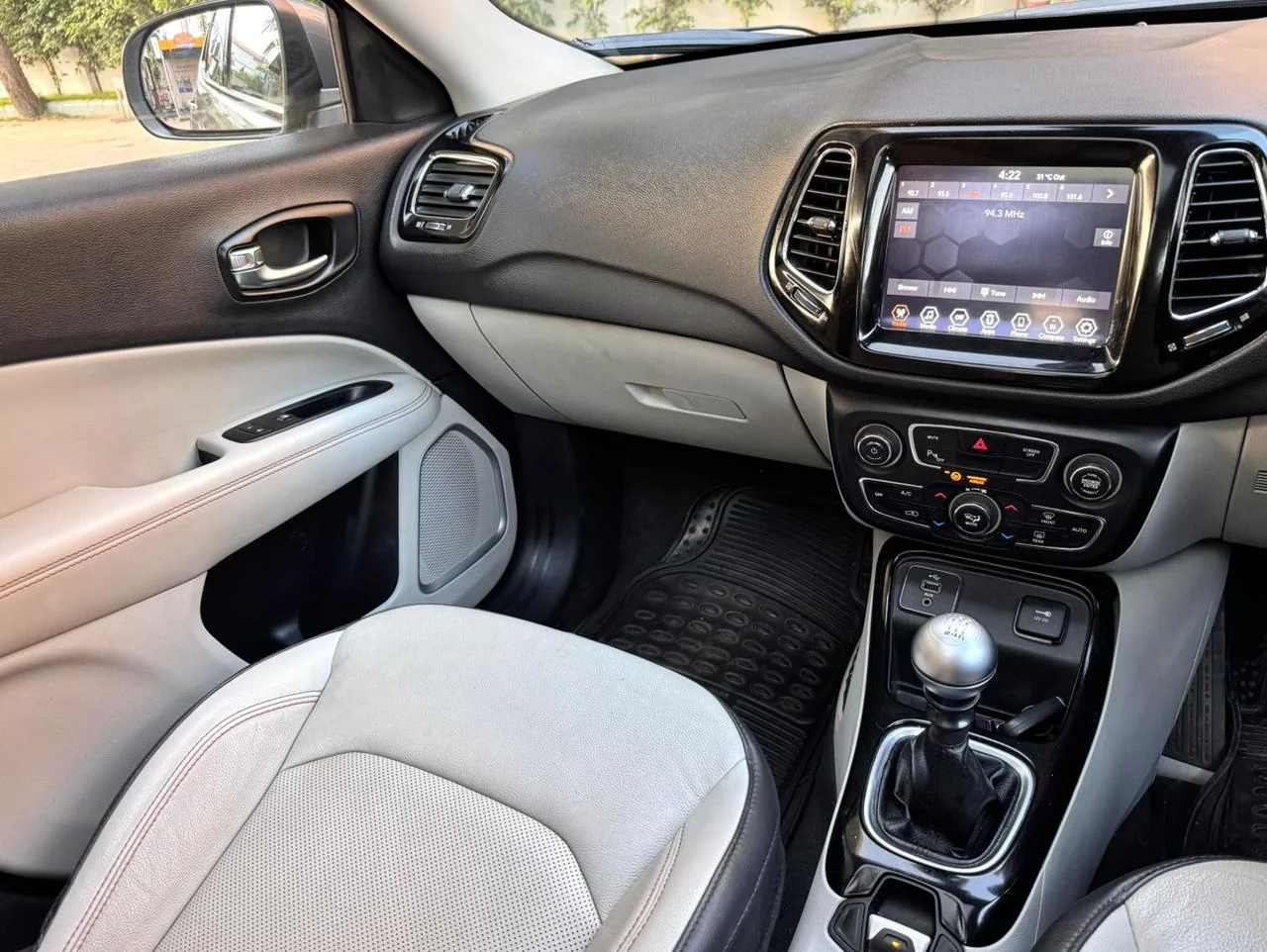 Jeep Compass - Thumbnail 12