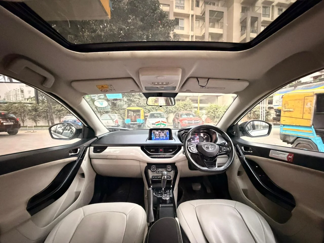 Tata Nexon - Thumbnail 6