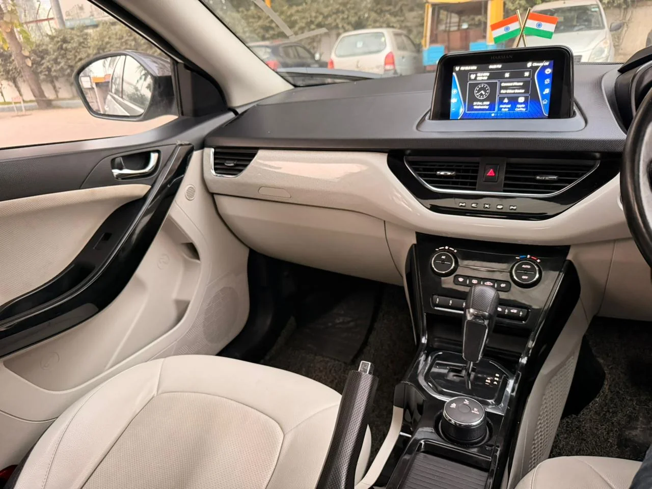 Tata Nexon - Thumbnail 10