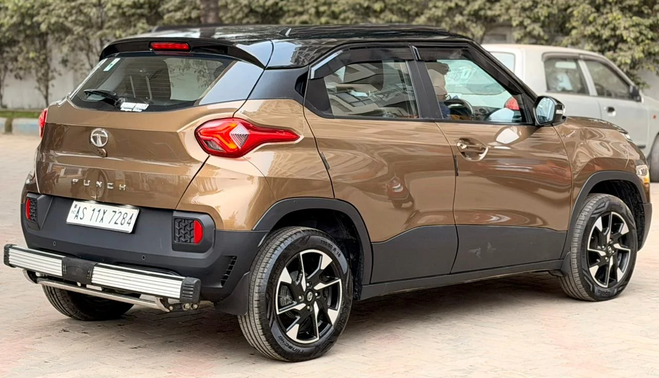 Tata Punch - Thumbnail 9