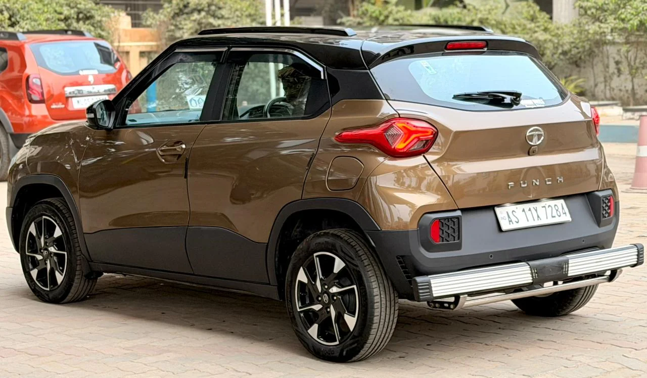 Tata Punch - Thumbnail 13