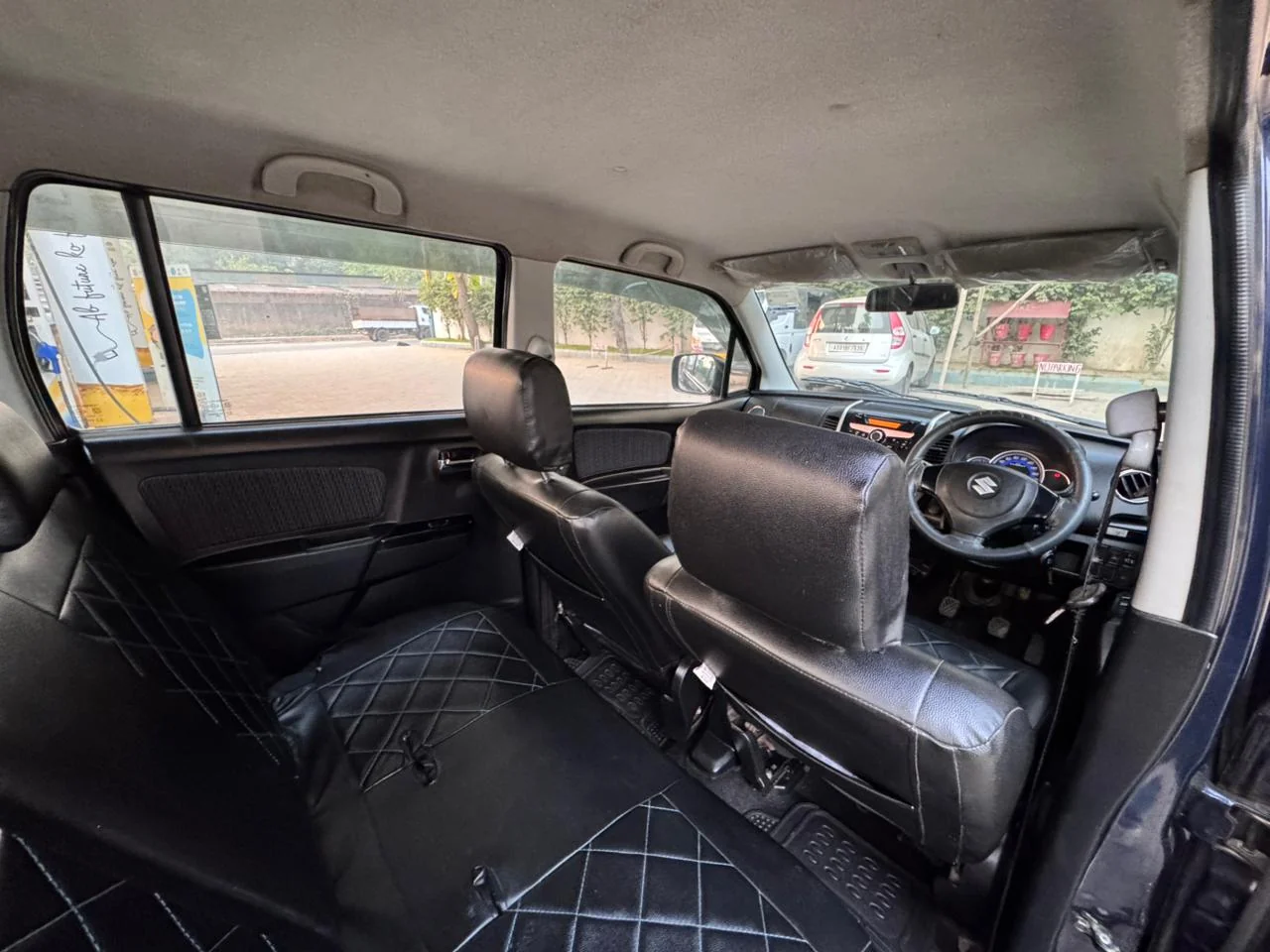 Maruti Suzuki Stingray - Thumbnail 9