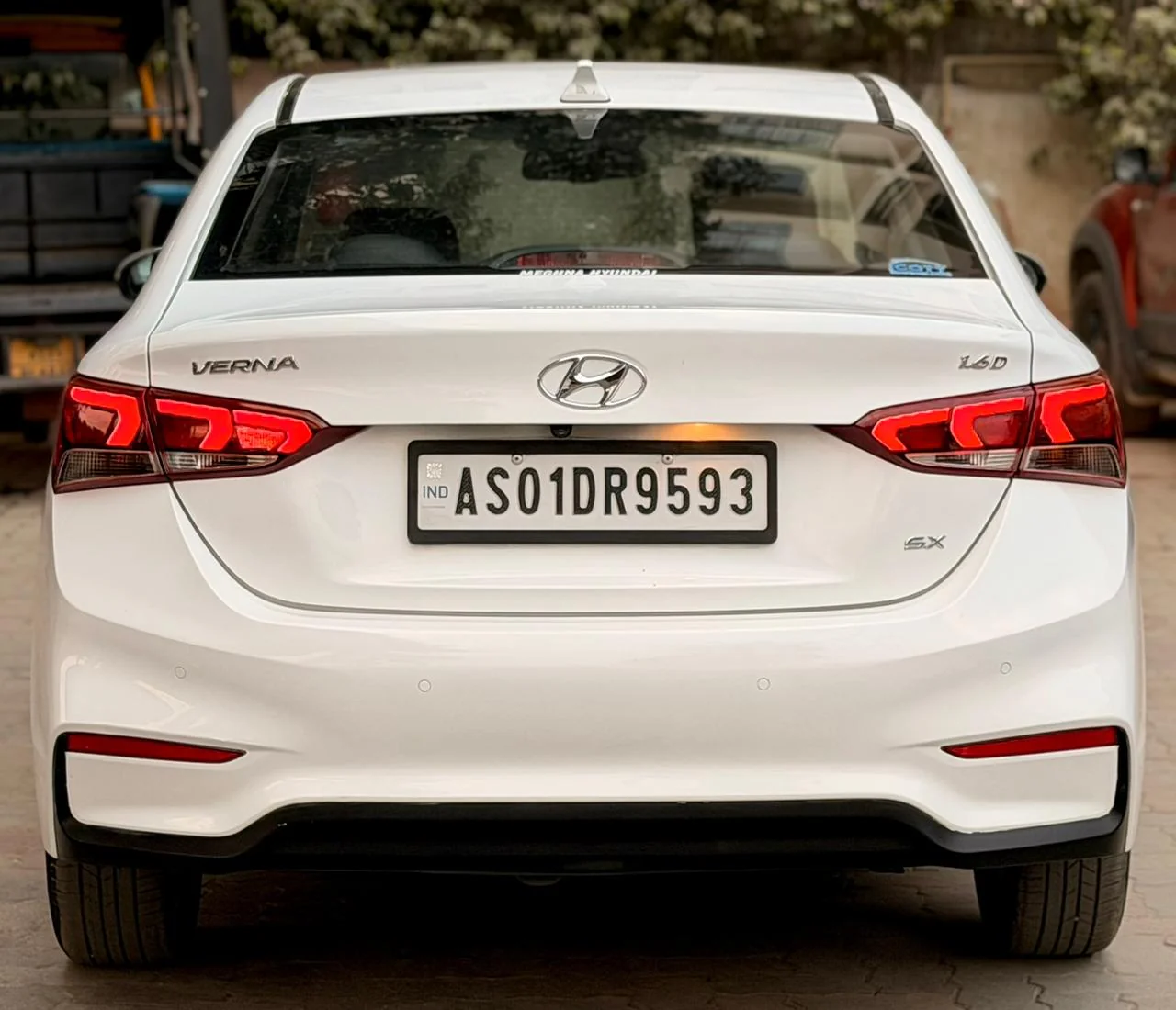 Hyundai Verna - Thumbnail 13