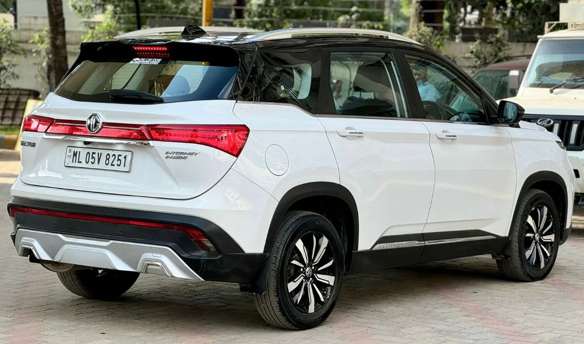 MG Hector - Thumbnail 3