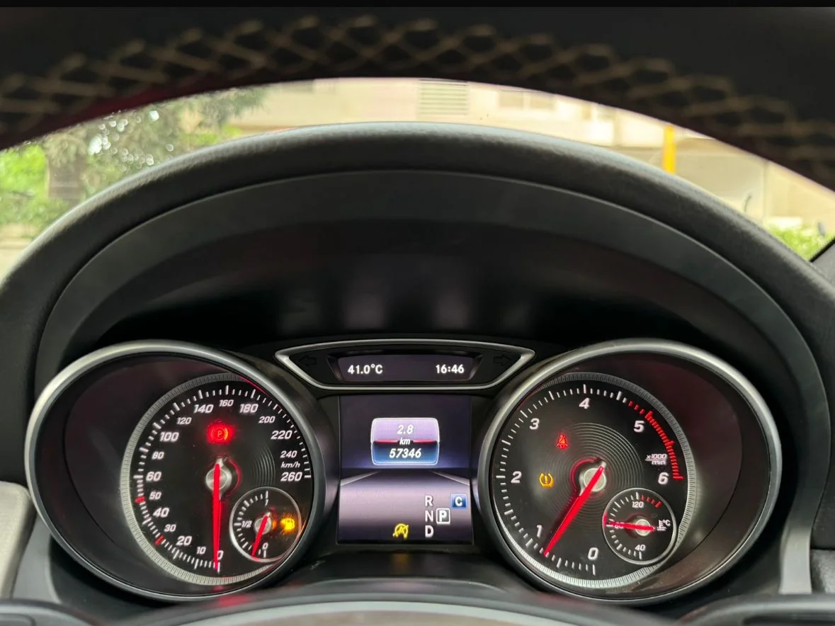 Mercedes-Benz CLA - Thumbnail 8