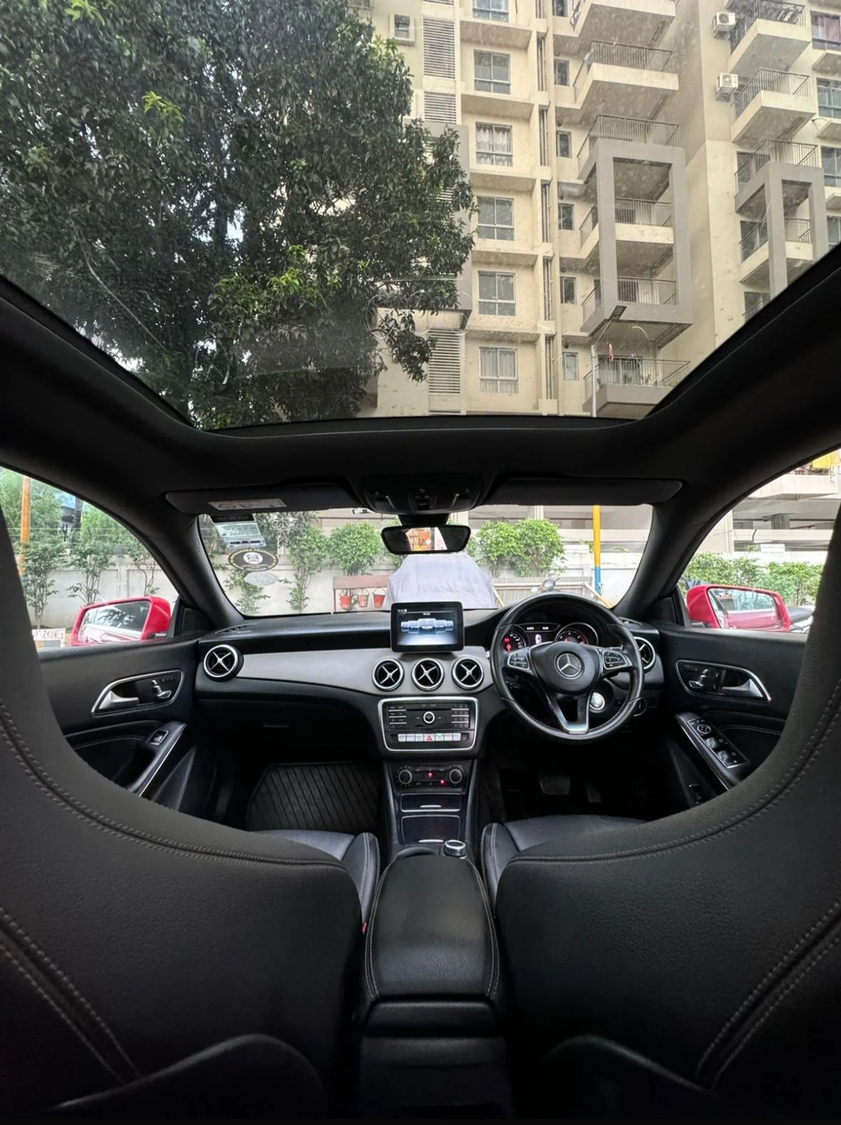 Mercedes-Benz CLA - Thumbnail 9