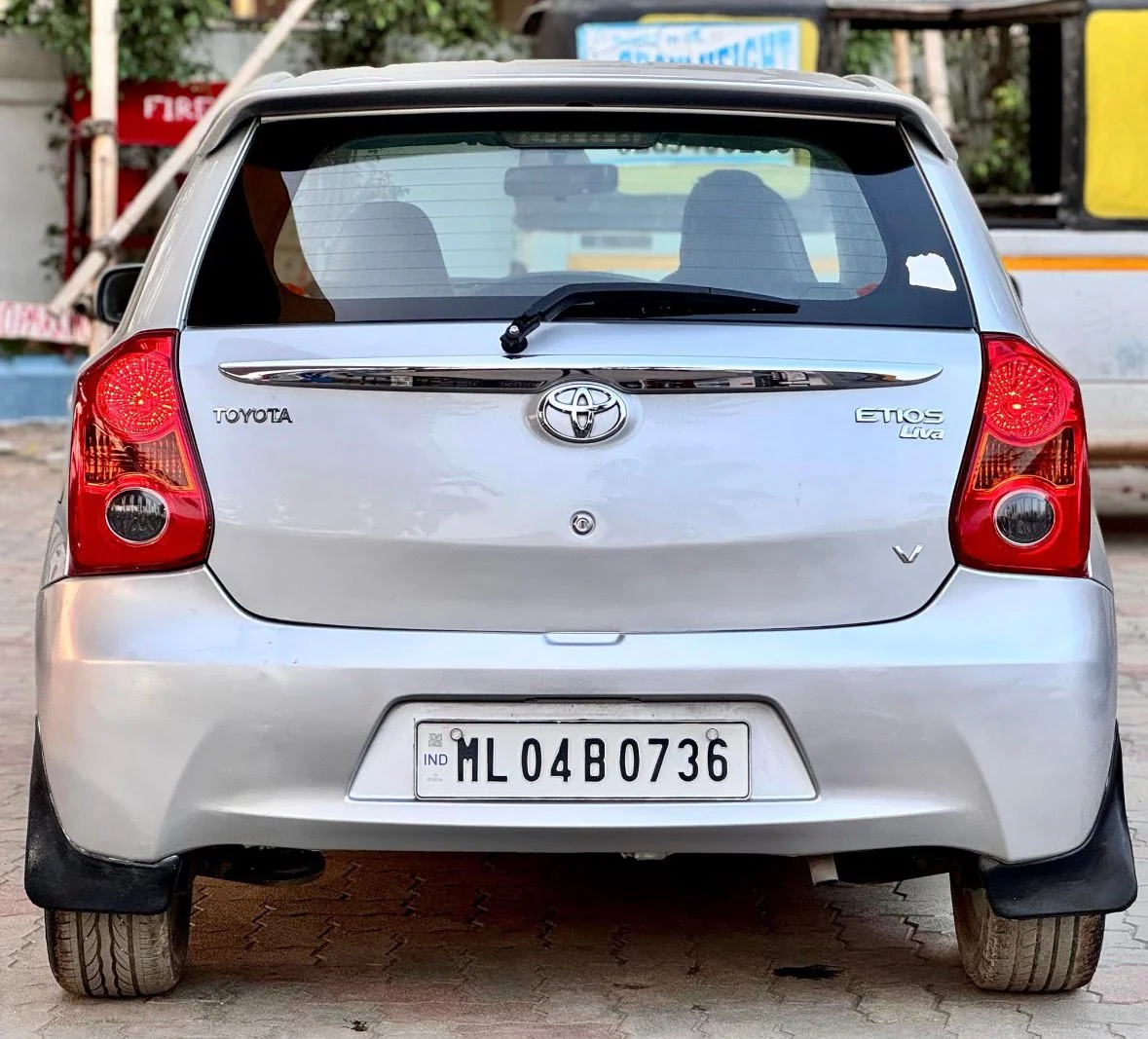 Toyota Etios - Thumbnail 8