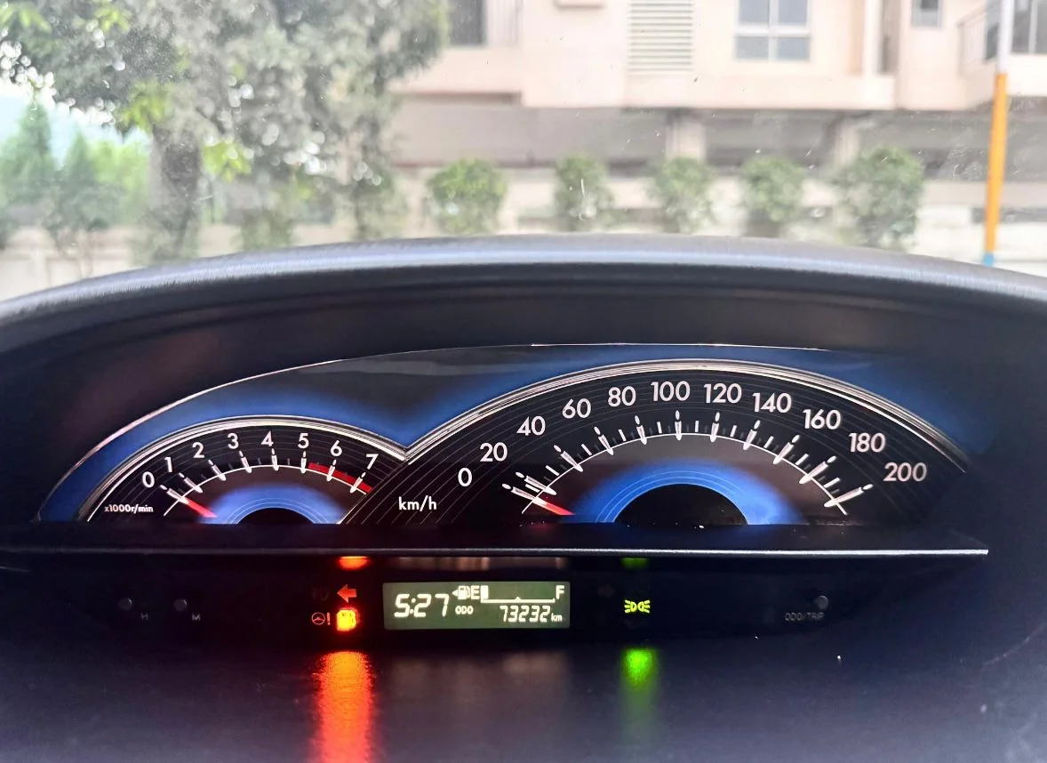 Toyota Etios - Thumbnail 9