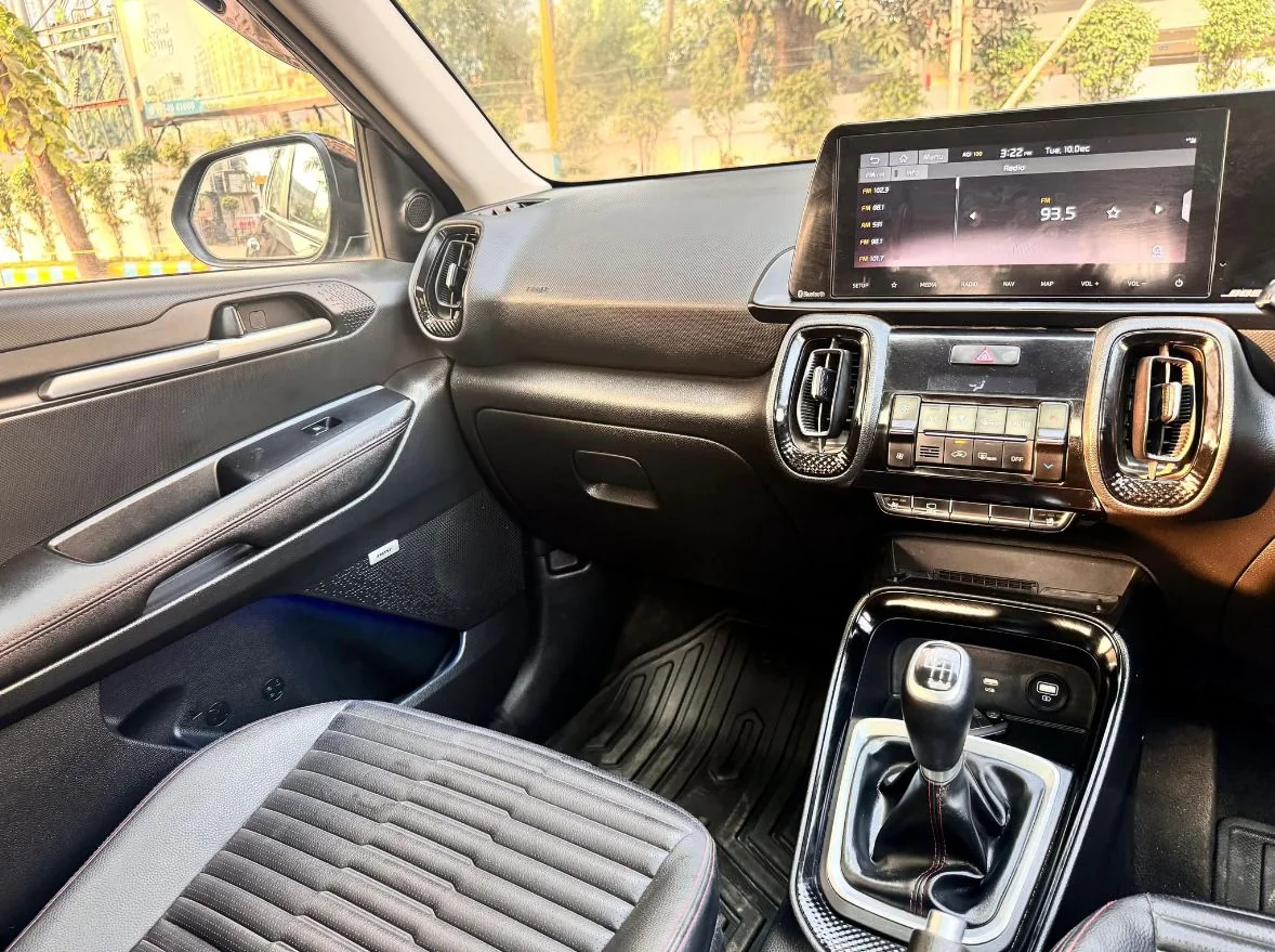 Kia Sonet - Thumbnail 9