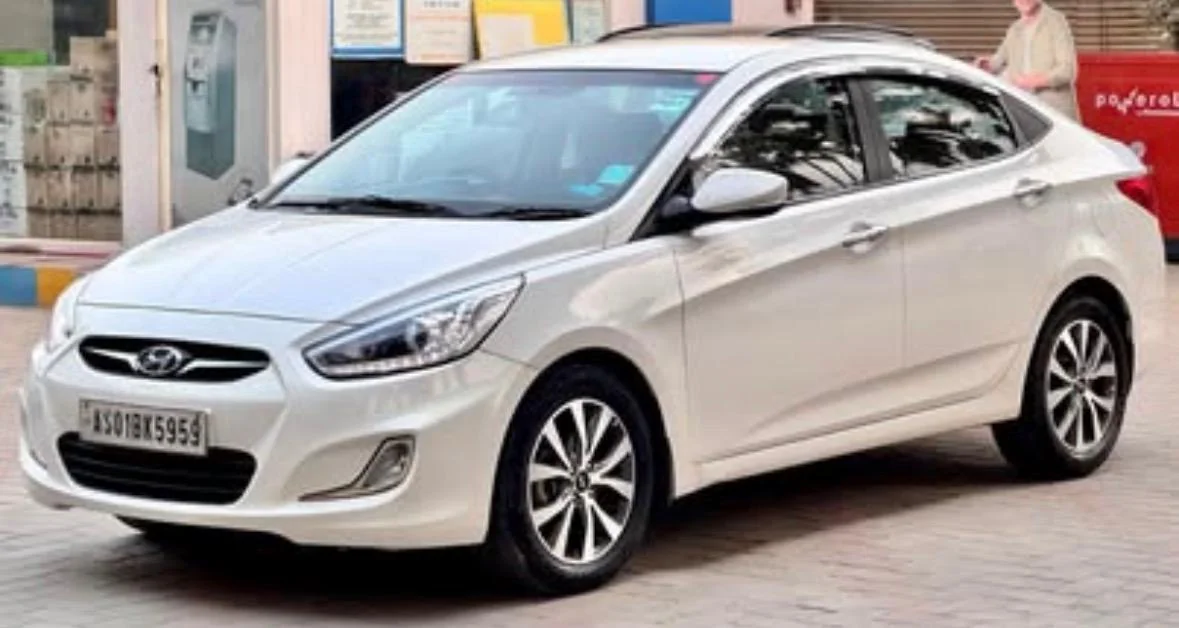 Hyundai Verna - Thumbnail 3