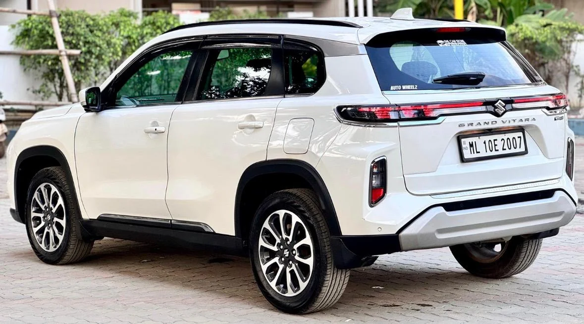 Maruti Suzuki Grand Vitara - Thumbnail 4