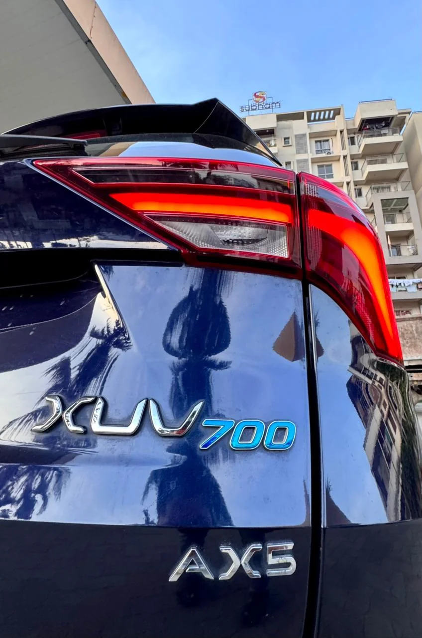 Mahindra XUV700 - Thumbnail 4