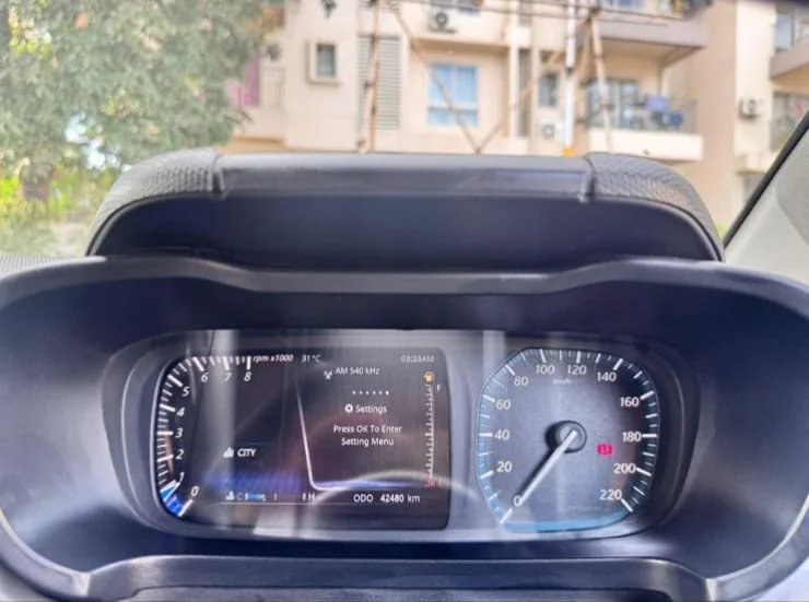 Tata Altroz - Thumbnail 4