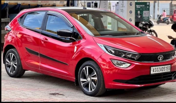 Tata Altroz - Thumbnail 6