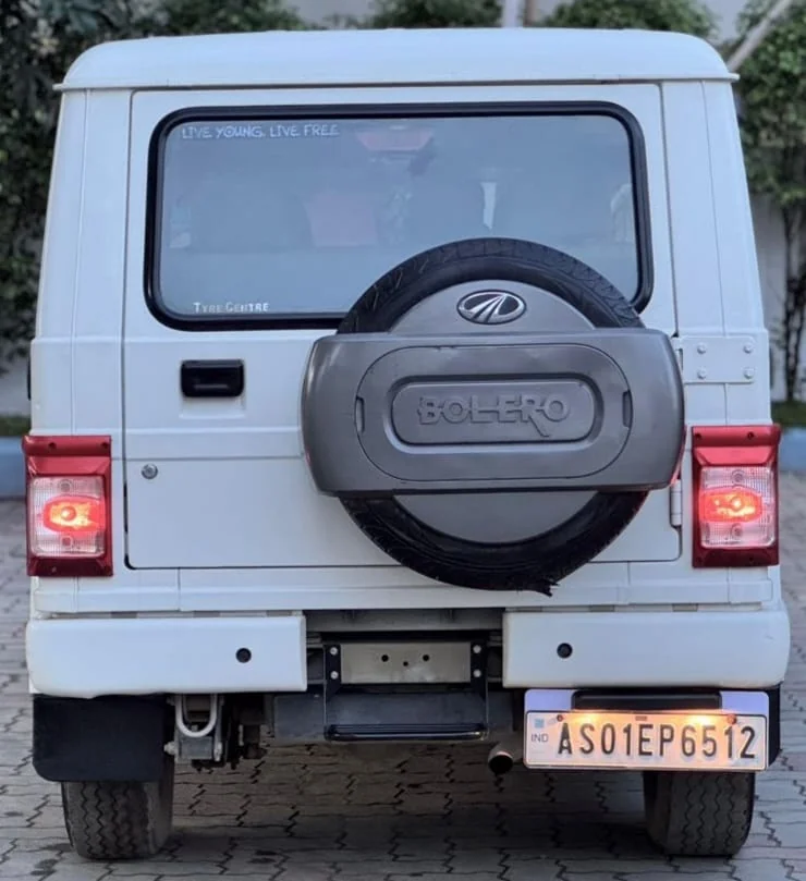 Mahindra Bolero - Thumbnail 8